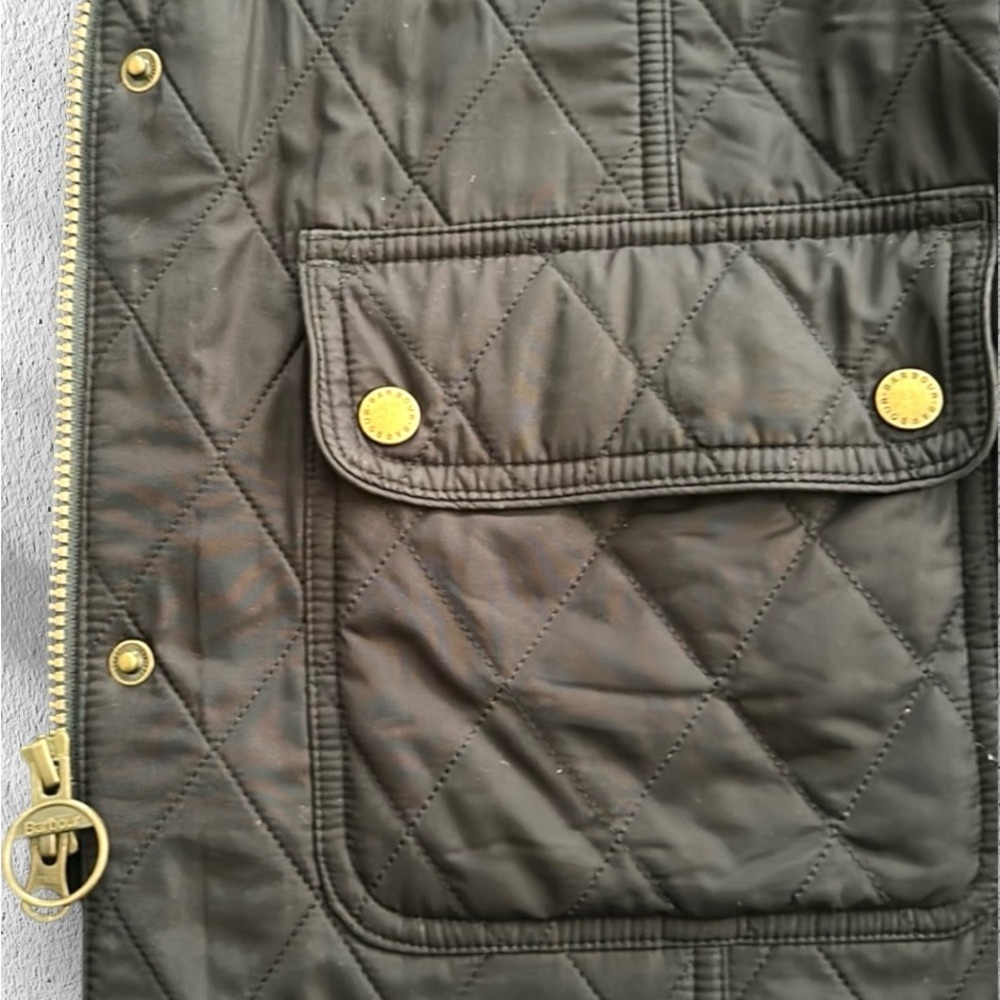 Barbour Quilted Hooded Arrow Jacket-10 - Picture 11 of 14